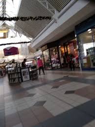 Where can i buy karndean carpet in lancashire? The Avenue Shopping Centre Picture Of The Avenue Shopping Centre Newton Mearns Tripadvisor