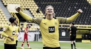 Borussia dortmund came from behind three times and even managed to grab all three points thanks to erling haaland's brace. 8tzrawuwyz2l8m