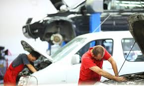auto repairs dealership vs