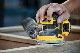 get 5 tips on best deck sanding tools