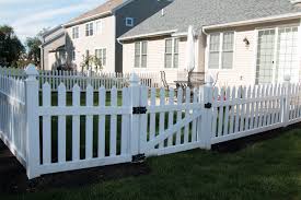 attractive fence designs w