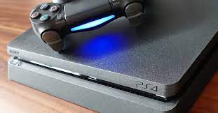 why is the fan of the ps4 so loud how