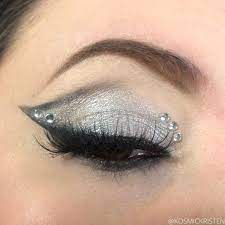10 silver eye makeup looks to tap into