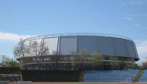 При концерти капацитетът на залата може да достигне до 6300 седящи места. Predlozheniya Na Mitko Kunchev Za Arena Ruse Dunavmost Com