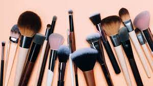 the benefits of using makeup brushes