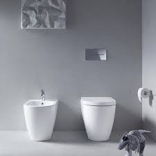 toilets wall hung vs standard