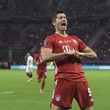 Robert lewandowski gewann schon zum 6. Fc Bayern Lewandowski Vor Wechsel In Die Premier League Bvb Star Soll Transfer Ermoglichen Fussball