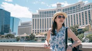 things to do alone in las vegas