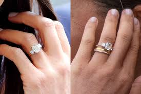 It looks like the former meghan markle just tweaked the design of her gorgeous engagement ring. Meghan Markle Has Had Her Engagement Ring Redesigned British Vogue