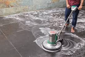 floor cleaning with high pressure water