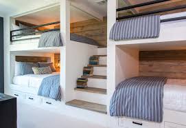 Country House Bunk Room With Queen Size