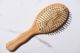 how to clean hairbrushes with vinegar
