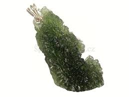 Vltavín je zvláštním vesmírným materiálem. Privesek Vltavin 250 Velky Moldavit Sperky Pro Zeny