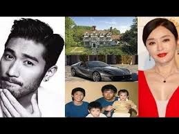 Model and actor godfrey gao has died aged 35 after collapsing on set of a chinese reality show. Godfrey Gao Lifestyle Net Worth Tribute Girlfriend Rip Family Bio Memories Youtube
