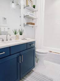 how to paint bathroom cabinets easy