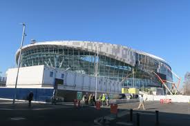 Mit blick auf das ikonische neue stadion von außen. Tottenham Hotspur Stadium Haringey 2019 Structurae