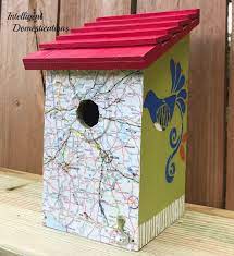 How To Decorate A Birdhouse With Paint