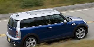 The problem comes when we want to pop the trunk and quickly pull something out when the i have a 2008. 2008 Mini Cooper S Clubman Road Test