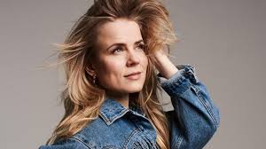 A tribute to the joy of dance.it's a wonderful thing. Ilse Delange Im Portrat Kandidatin Bei Let S Dance 2021