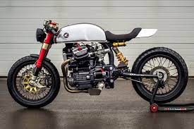 what is a cafe racer motorcycle