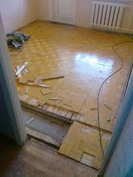 how to remove parquet flooring from