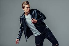 How To Style A Men S Leather Jacket