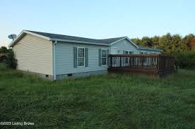 henry county ky homes with garages for