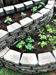 Build A Raised Garden With Pavers