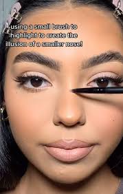 smaller nose using makeup