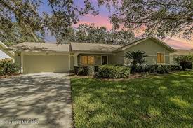 homes in melbourne fl with
