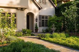 42 landscaping ideas for small front yards