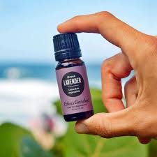 organic lavender essential oil for 2023