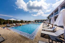 W rajskim hotelu na zanzibarze kilkunastu singli podejmie. Caretta Paradise Hotel Waterpark Tragaki Updated 2021 Prices