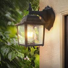Dusk To Dawn Sensor Outdoor Wall Light