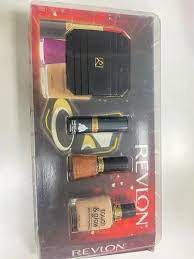 revlon makeup kits at rs 499 piece