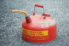 transport gasoline using a gas can