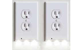 Up To 51 Off On 4 Wall Outlet Led Night Light Groupon Goods