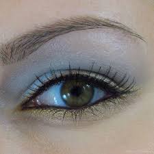 eotd sky blue and gold coffee makeup