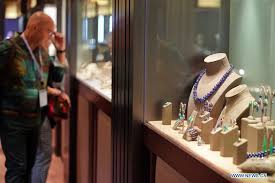hong kong jewellery gem fair held