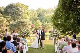 host a missouri botanical garden wedding