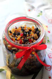 The total quantity should be around 500 grams for a 2.5 kg fruit cake How To Soak Fruits For Christmas Cake Video Ruchik Randhap