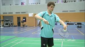 The home of badminton on bbc sport online. Badminton Der Aufschlag Youtube