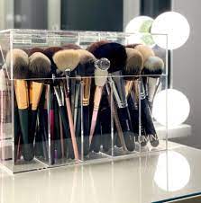 makeup brush holder with lid lumina