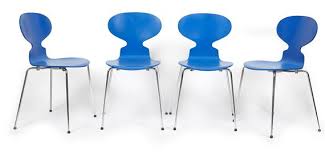 Maybe you would like to learn more about one of these? Jacobsen Arne Quatre Chaises Fourmi Relaquees Bleu Mutualart