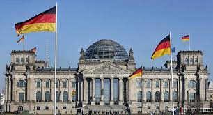 Berlin, almanya'nın başkenti ve en büyük şehridir. Almanya Seyahat Yasaklarini Kaldiriyor Listede Turkiye Yok