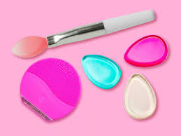 how to clean silicone beauty tools and