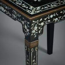 black lacquer table