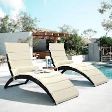 Wicker Outdoor Chaise Lounger With