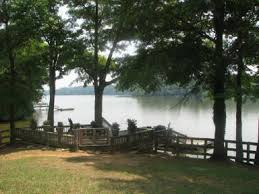 Nestled on high rock mountain and high rock lake, the springs at high rock lake is a luxury gated lakefront subdivision located in southern davidson county, north carolina. High Rock Lake Property For Sale Property Walls