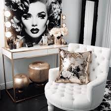 14 inspiring glam makeup room ideas